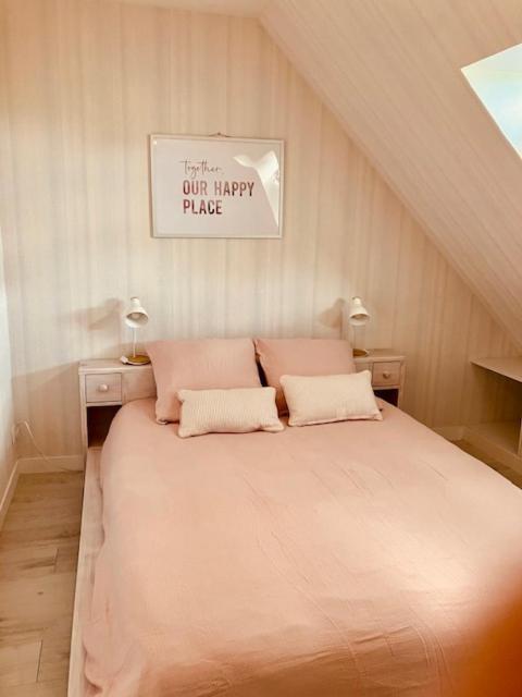 Maison Familiale Dans Une Rue Paisible Gouville-sur-Mer Ngoại thất bức ảnh